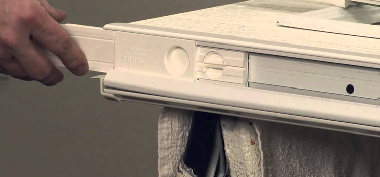 aluminum storefront door repair Hilmar-Irwin