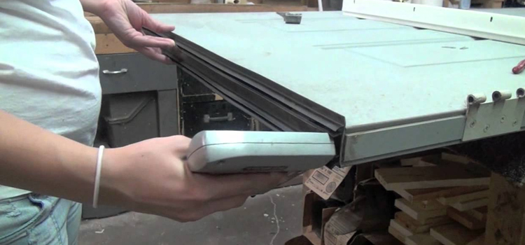 damaged steel door repair Hilmar-Irwin